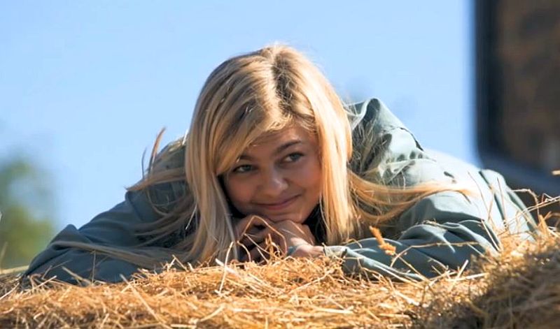 Louane Emera la famille B&eacute;lier