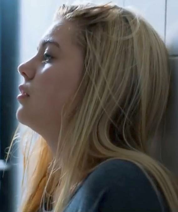 Louane Emera la famille B&eacute;lier