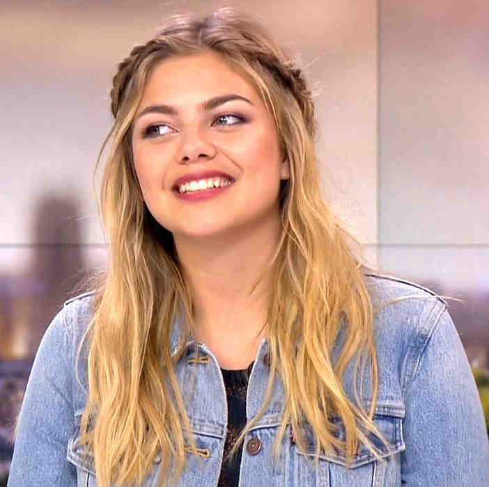 Louane Emera 2015