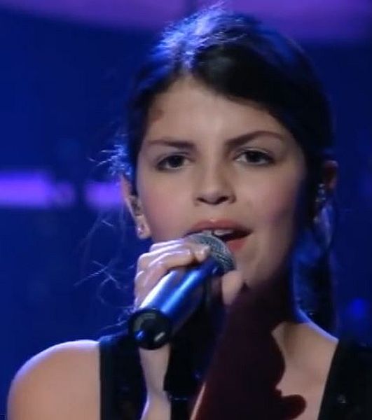 Nikki Yanovsky