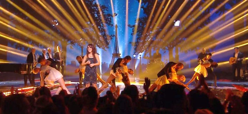 Zaz chante "Champs Elysées"